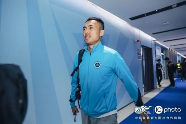 对话王峤: 百场顾忌是信任更是推进 有信心与球队走得更远