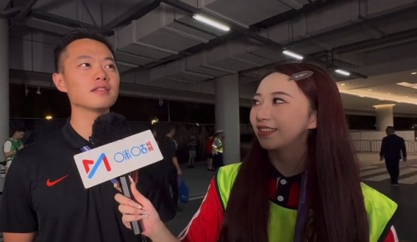 成齐蓉城翻译：曾为能否冲超牵记，与曼谷联比赛临了我齐快哭了