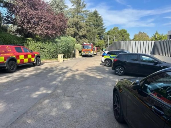 维尼修斯在马德里的住宅发生失火，桑拿房被足够烧毁，无东说念主员受伤
