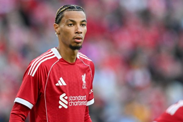 将战旧主！埃基蒂克本赛季已4次错失进球良机，是欧冠同时最多