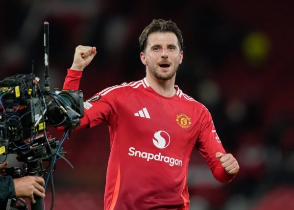 遭受躯壳上的小问题！跟队记者：马奎尔和芒特24小时内汲取评估