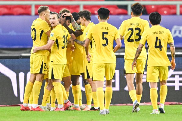 足球报：从趋势来看深圳新鹏城无尽接近“上岸”，保级在望