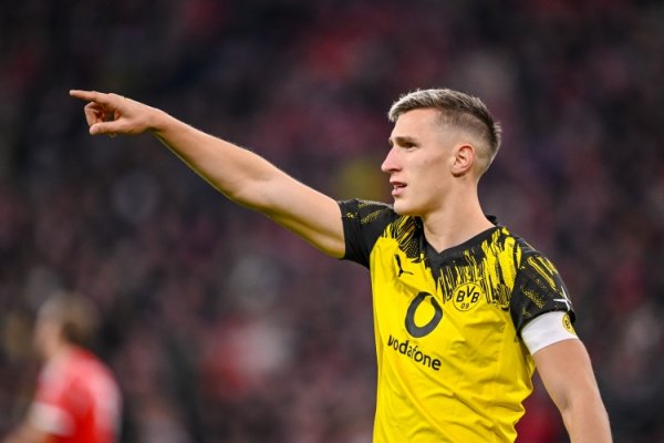 卡恩：拜仁22年就柔软过施洛特贝克，从类型上来说他统共符合拜仁