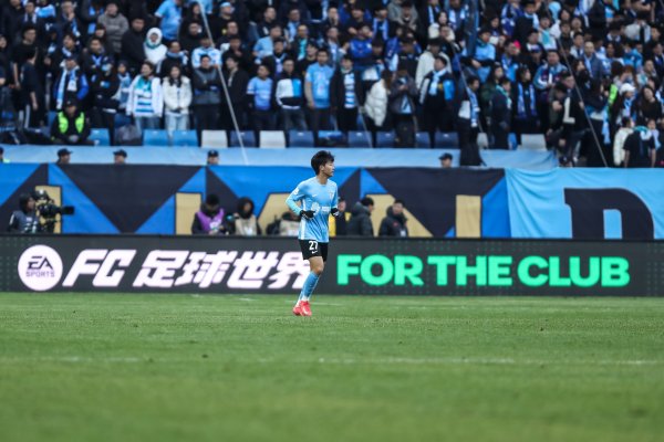 杨铭锐（18岁210天）任性朱鹏宇记录 成为中超进球最年青英博球员