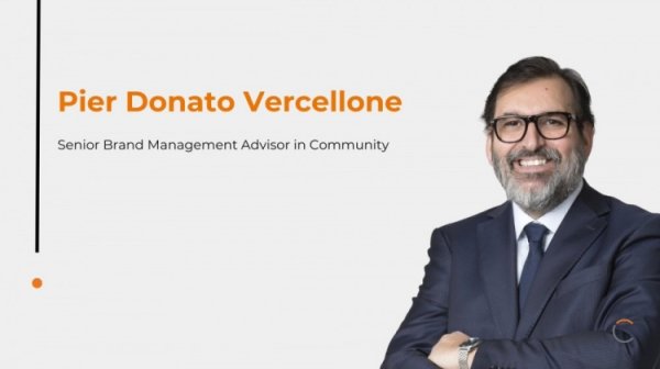 记者：维尔切罗内出任尤文俱乐部首席传播官