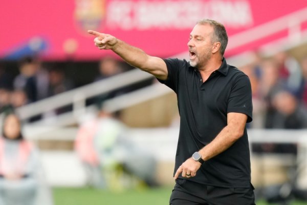 防不住！贯穿10场慎重比赛丢球，弗里克成巴萨队史第5位主教悔