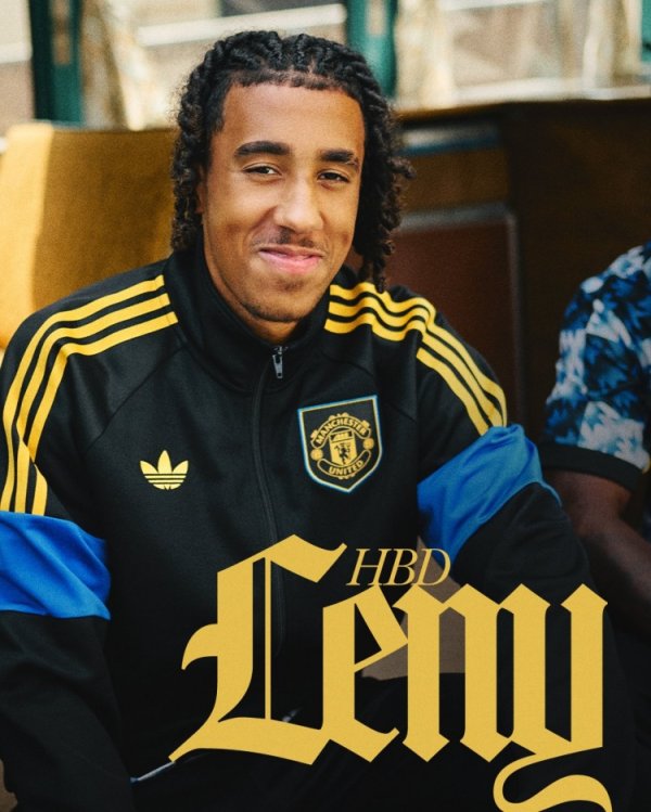 曼联官方祝约罗20岁生辰抖擞，球员加盟以来出战44场1球2助