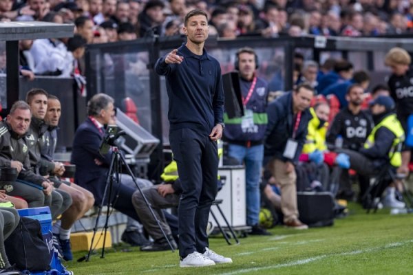 阿斯：皇马照旧坚握既定战术，对阿隆索保握信心！