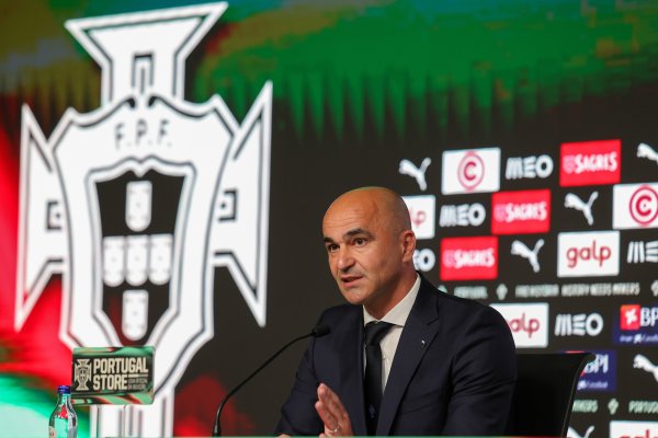 葡萄牙主帅：有C罗、门德斯和内托会更好，咱们无需计较器去算分