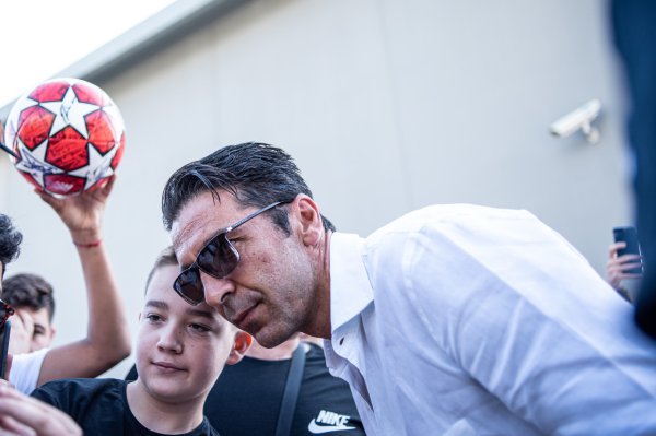 布冯：挪威天下前五他们有三位天才球员 附加赛但愿避让波兰瑞典