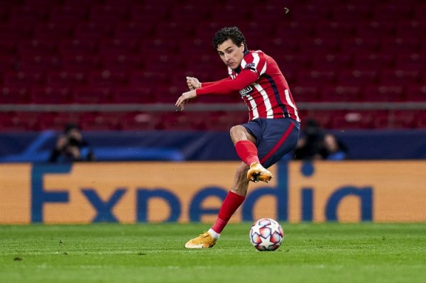 吉梅内斯谈对阵巴萨：必须预防边路，只须顾惜好马竞就有契机赢球